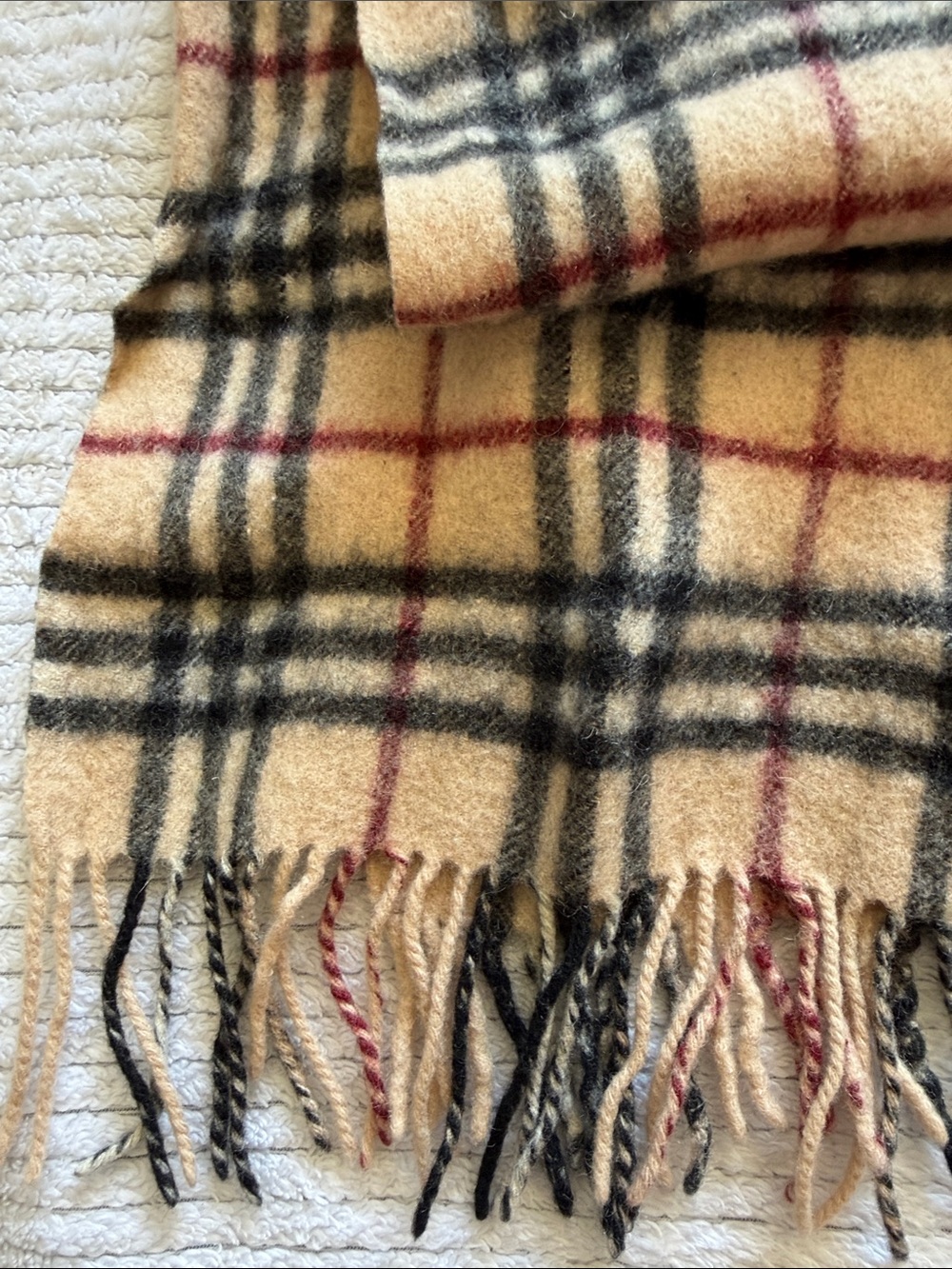 Burberry Beige Black Red Classic Check Scarf - Picture 4 of 6
